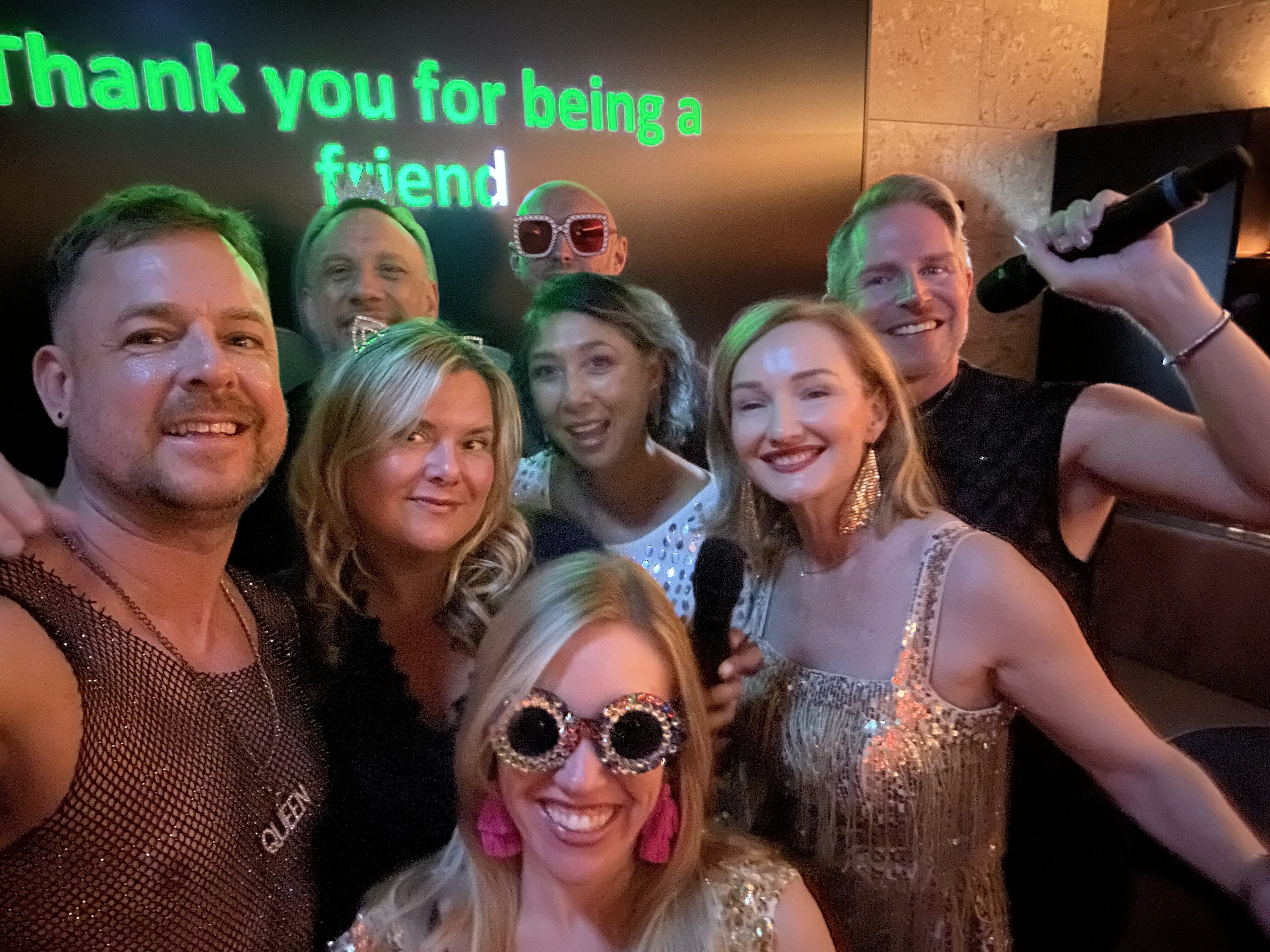 Karaoke in gold and sequins